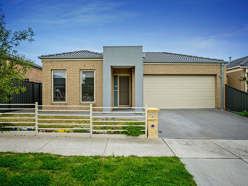 9 Bottlebrush Road, Craigieburn, Vic 3064 Property Details