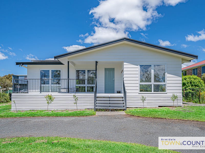 48 Queen Street, Uralla, NSW 2358 Property Details