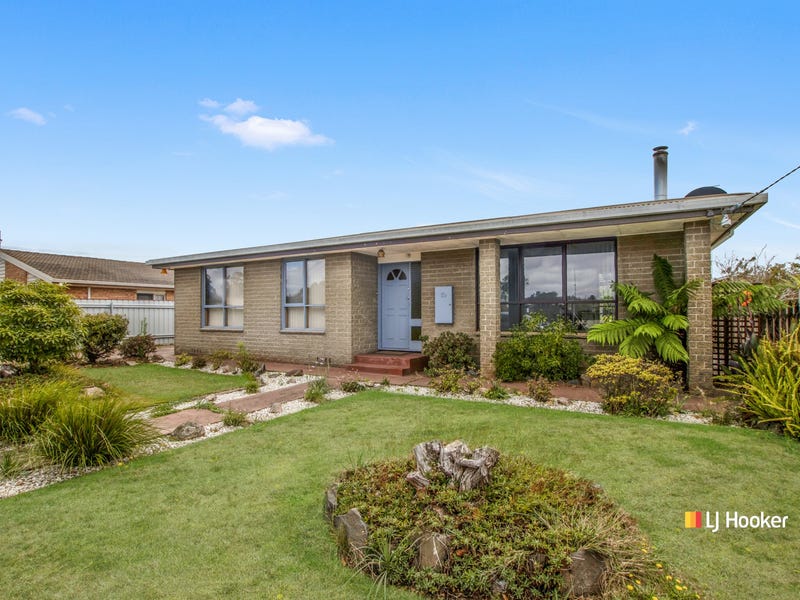 24 Charles Street, Devonport, TAS 7310