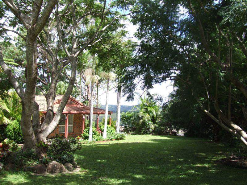 2 Hillcrest Drive, Tintenbar, NSW 2478 Property Details