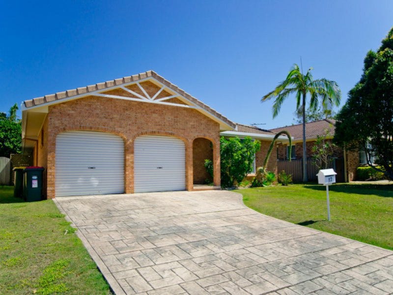 17 Mariners Way, Yamba, NSW 2464
