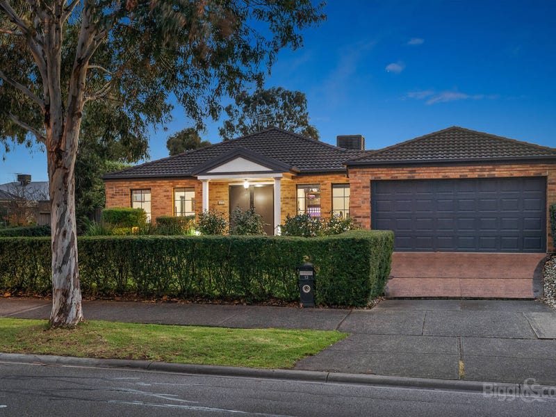 13 Marsh Grove, Berwick, Vic 3806 Property Details