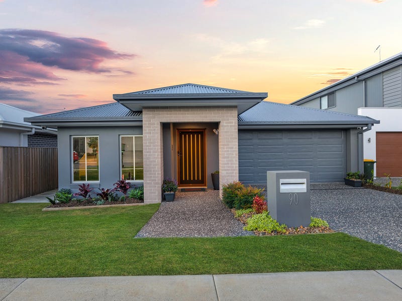 90 Watheroo Street, South Ripley, QLD 4306
