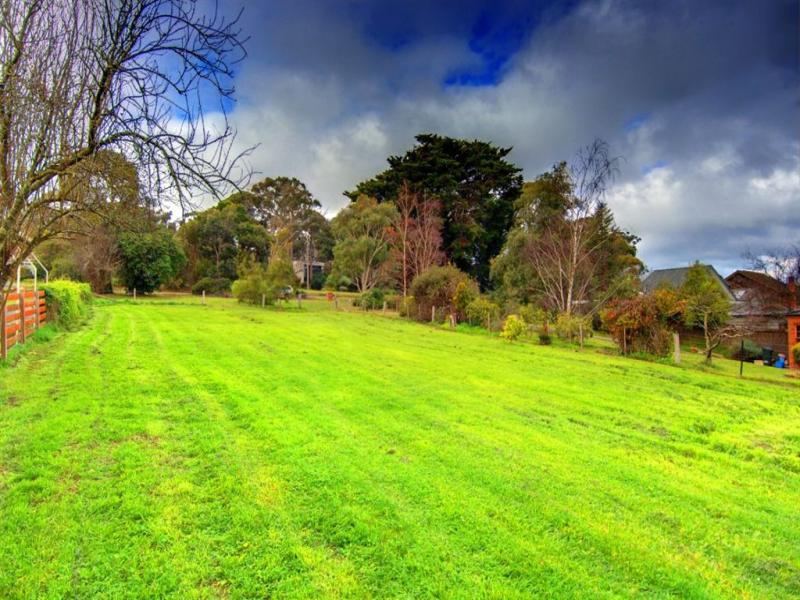 2110 Geelong Road, Mount Helen, VIC 3350