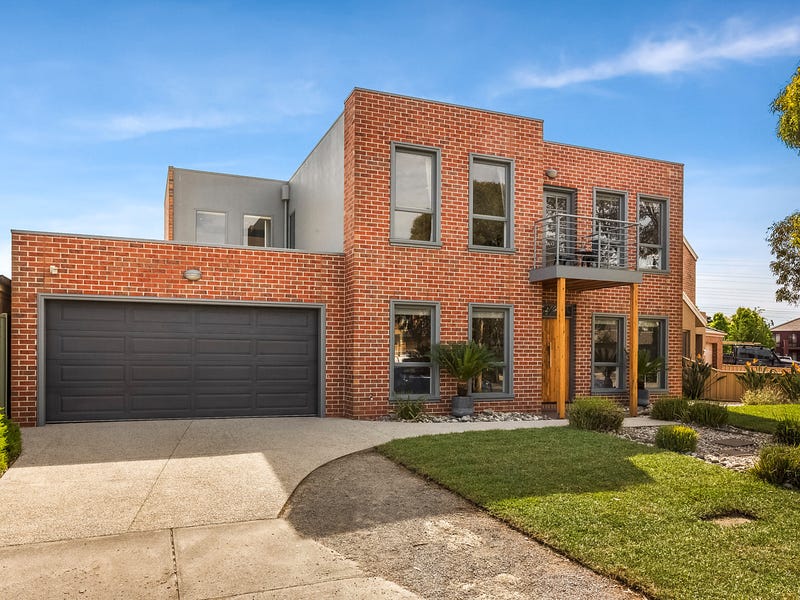 132 Marigold Crescent, Gowanbrae, Vic 3043 Property Details