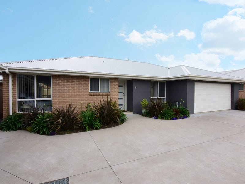 2/57 Argyle Street, Vincentia, NSW 2540 Property Details