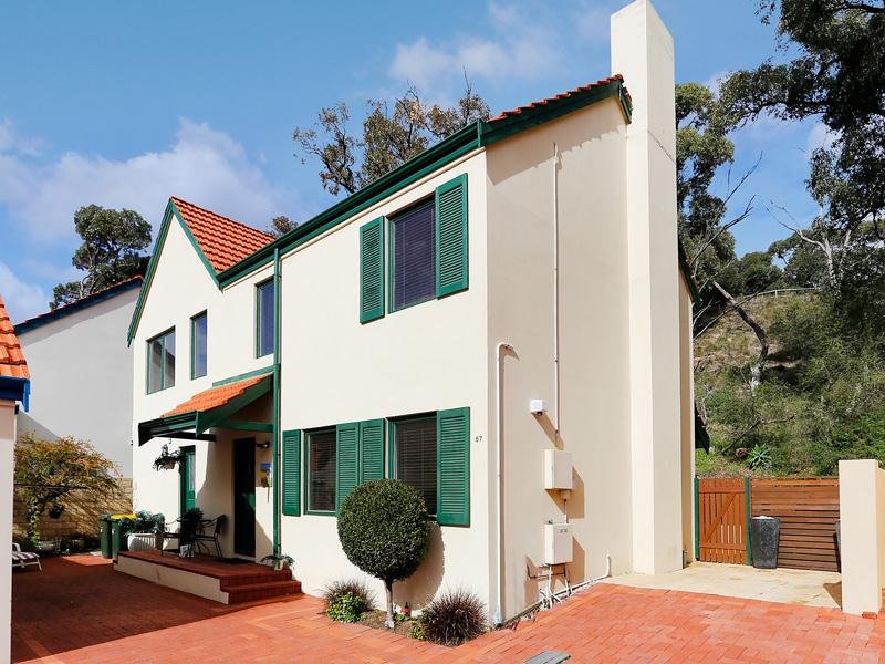 57 Spyglass Grove, Connolly, WA 6027 Property Details