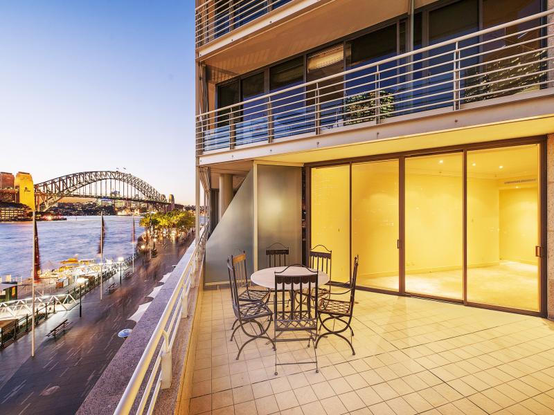 11/7 Macquarie Street, Sydney, NSW 2000 - Property Details