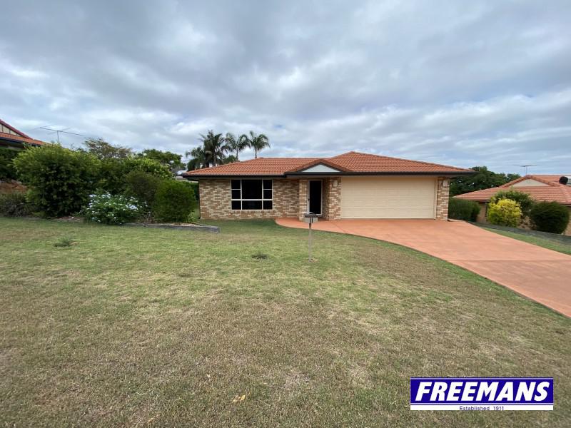 11 Banksia Drive Kingaroy Qld 4610 Realestate Com Au
