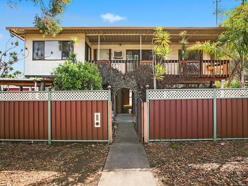 2 Aldinga Drive, Wamberal, NSW 2260 Property Details