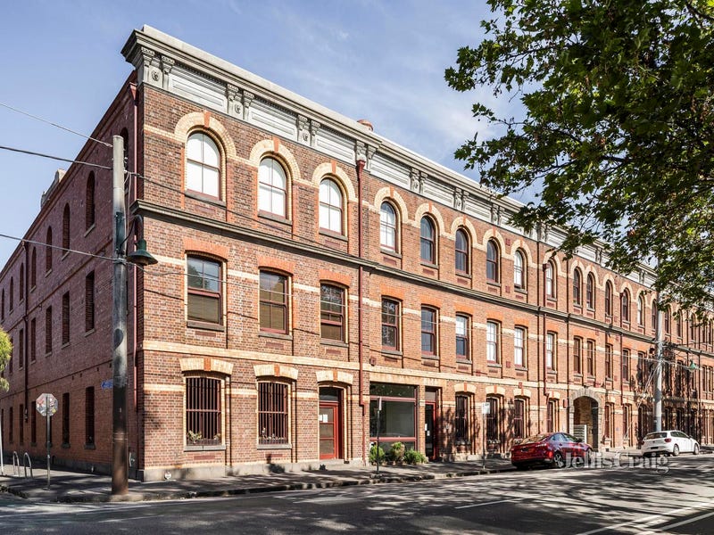 Real Estate & Property for Auction in Hawthorn, VIC 3122 (+1 location