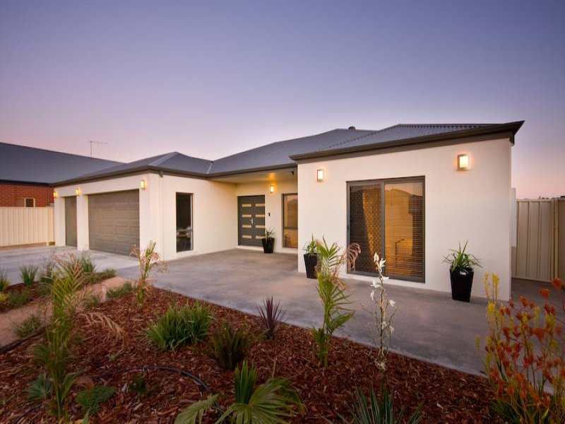 73 Panorama Drive, Mildura, Vic 3500 Property Details