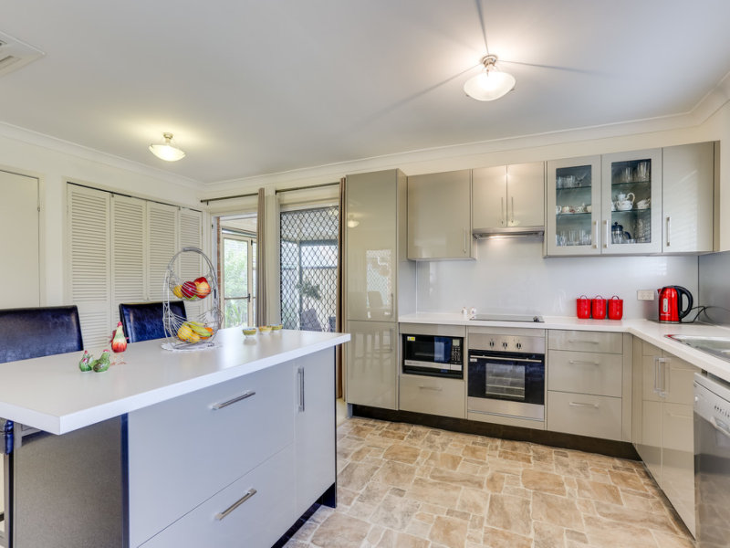 29 Loddon Street, Riverhills, Qld 4074 - Property Details