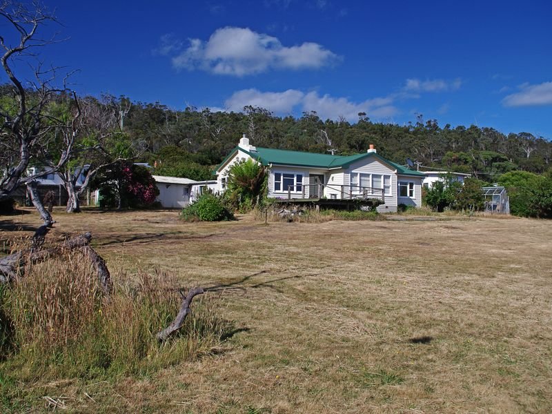 810 Lovett Street, Bicheno, Tas 7215 Property Details
