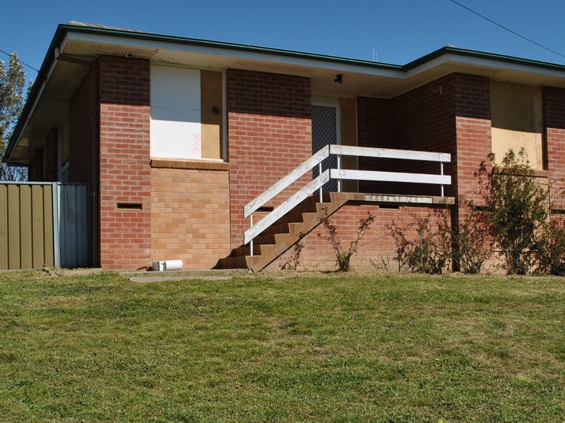 210 Spring Street, Orange, NSW 2800