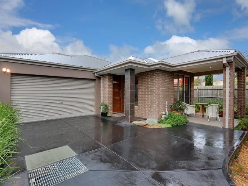3/14 MacDonald Grove, Mornington, Vic 3931 Property Details