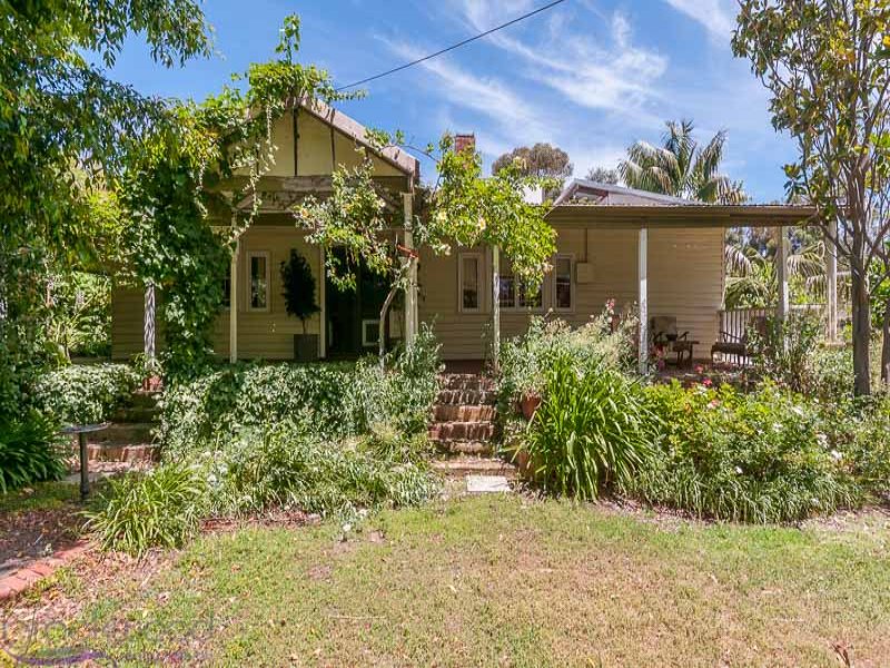 2590 Thomas Road, Mahogany Creek, WA 6072