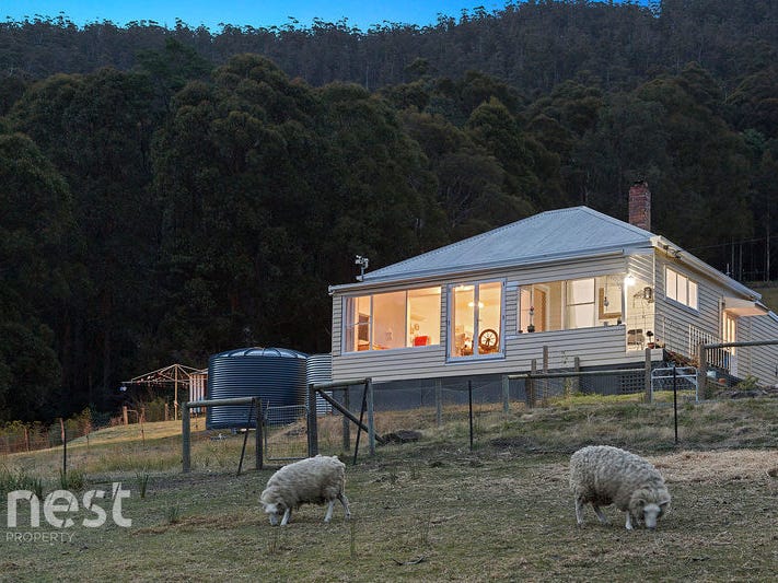 279 Llantwit Road, Woodbridge, Tas 7162 Property Details