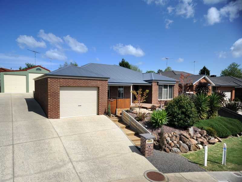 6 Glengarry Court, Drysdale, Vic 3222 Property Details