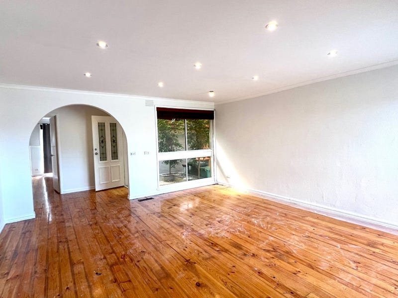 36 Newbold Avenue, Craigieburn, VIC 3064