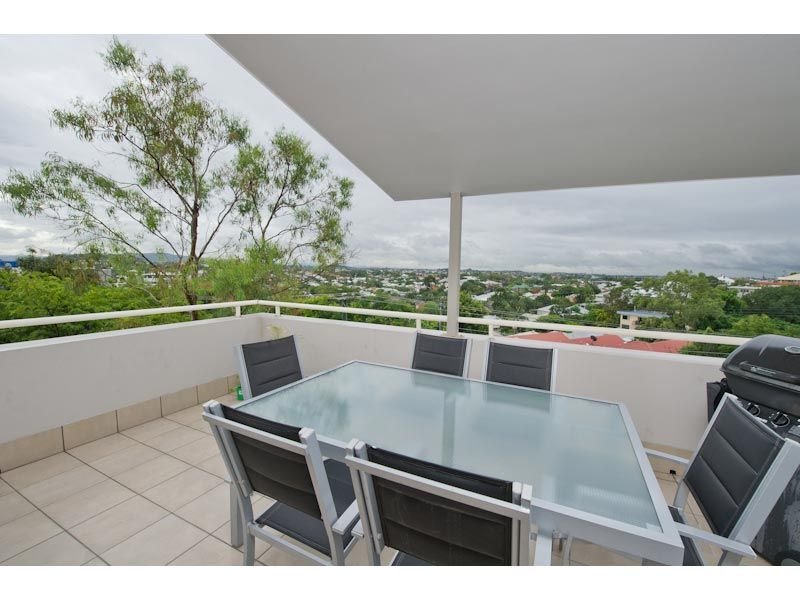 14/5 Whytecliffe Street, Albion, Qld 4010 Property Details