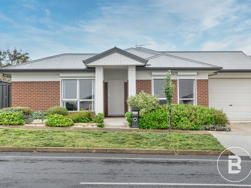2/62 Gillies Street, Maryborough, VIC 3465