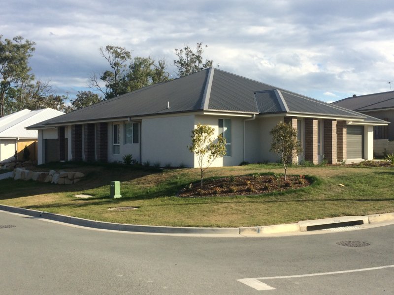 1/2 Vesper Lane, Coomera, QLD 4209