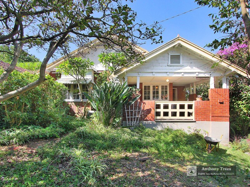 8 Eastwood Avenue, Eastwood, NSW 2122 Property Details