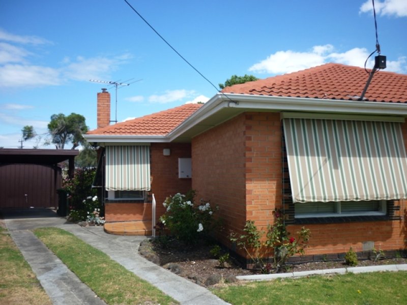 30 Hayman Avenue, Seaford, VIC 3198