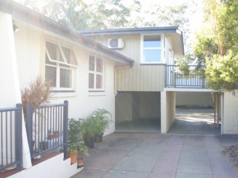 77 Pine Mountain Road, North Ipswich, QLD 4305