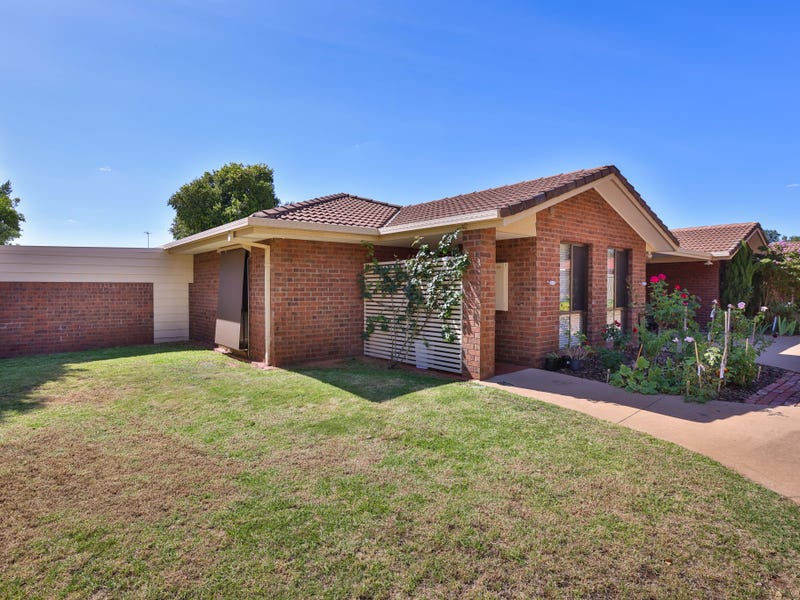 1/220 Twelfth Street, Mildura, Vic 3500 Property Details