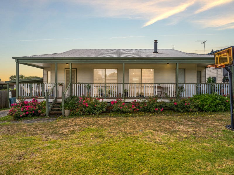 272 Settlement Road, Cowes, Vic 3922 Property Details