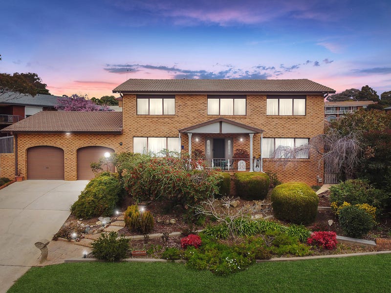 30 Nimmitabel Street, Queanbeyan West, NSW 2620