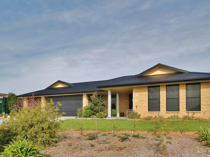 95 belmore road, young, nsw 2594 - property details