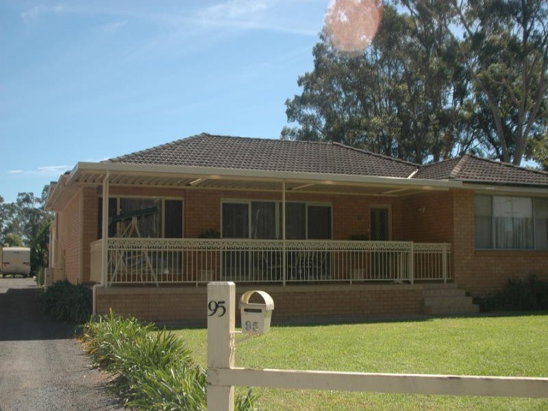 95 Albatross Road, Nowra, NSW 2541 Property Details