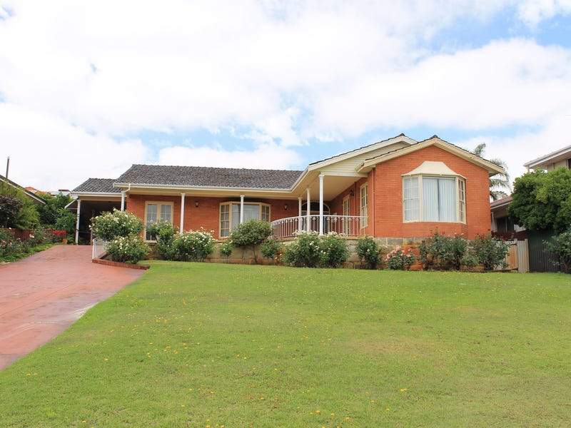 159 Riverton Drive W, Rossmoyne, WA 6148