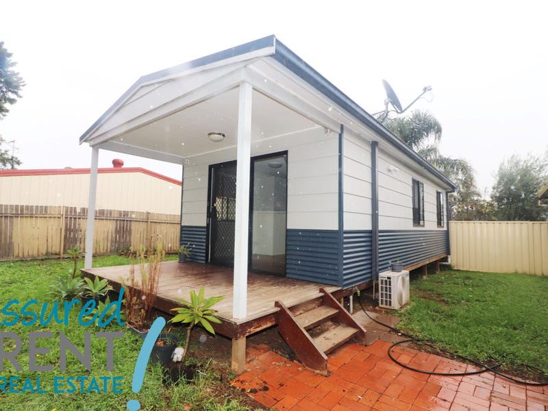 6A Hamlet Cres, Rosemeadow, NSW 2560