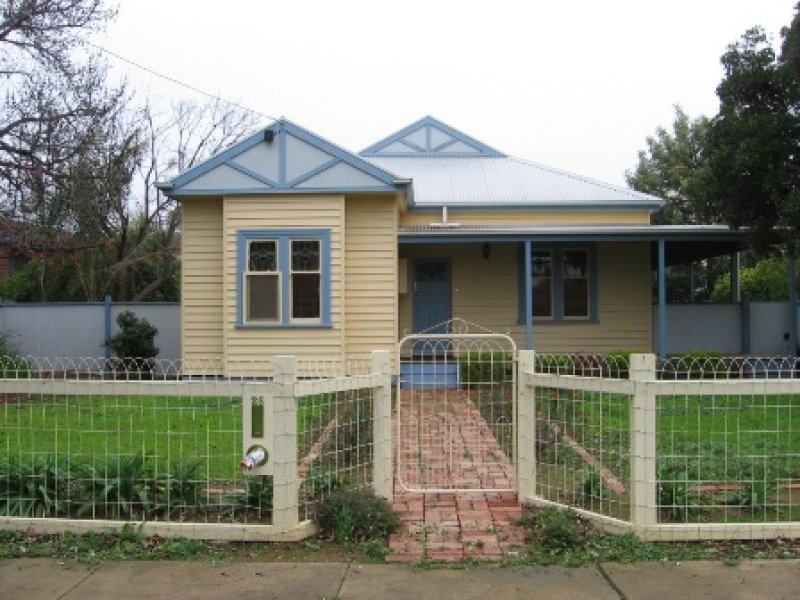 25 Victoria Street, Rochester, VIC 3561