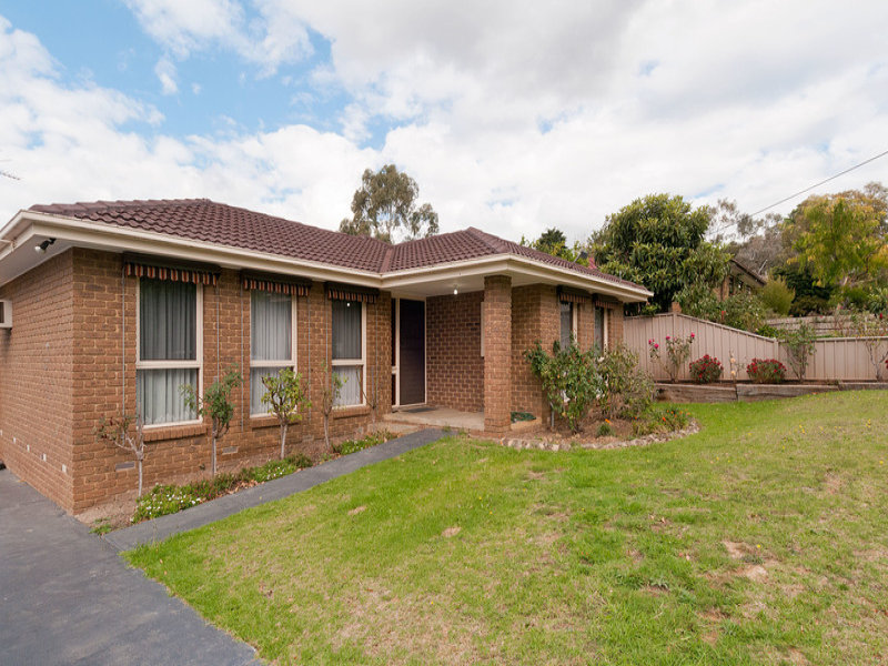 1/12 Zina Grove, Mooroolbark, Vic 3138 Property Details