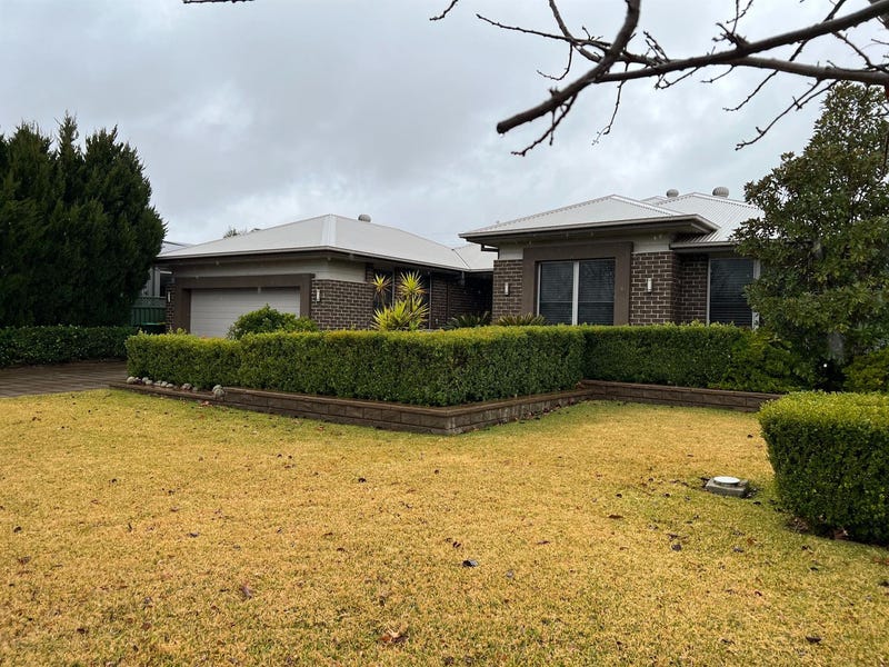 6 Southlakes Parade, Dubbo, NSW 2830