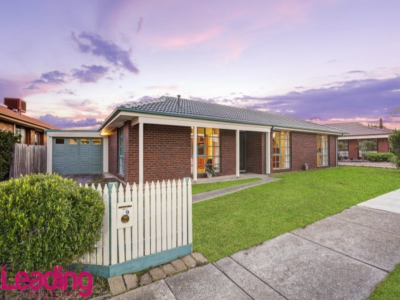 29 Dunrossil Drive, Sunbury, Vic 3429 - Property Details