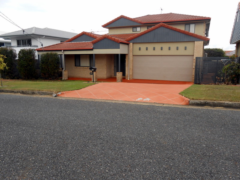 28 Delsie Street, Cannon Hill, QLD 4170