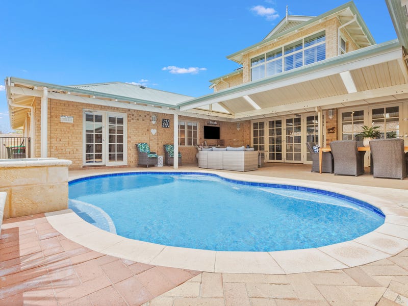 19 Cervantes Place, Sorrento, WA 6020 House for Sale