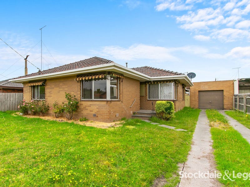 2 Oak Court, Morwell, Vic 3840 House for Sale
