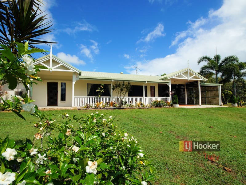 18 Vipiana Drive, Tully Heads, QLD 4854