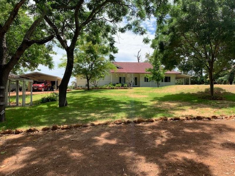 29 Gladys Road, Lesmurdie, WA 6076