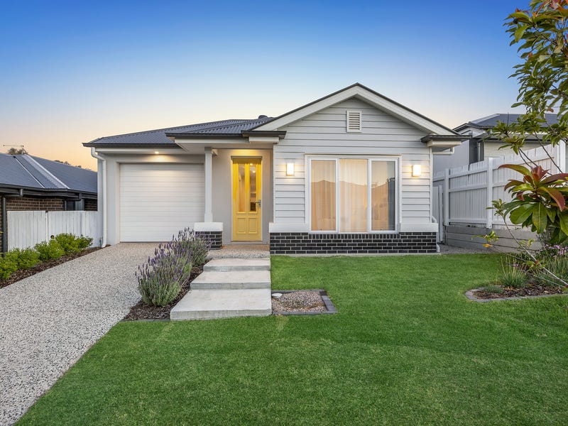 6 Resin Street, Ripley, Qld 4306 Property Details