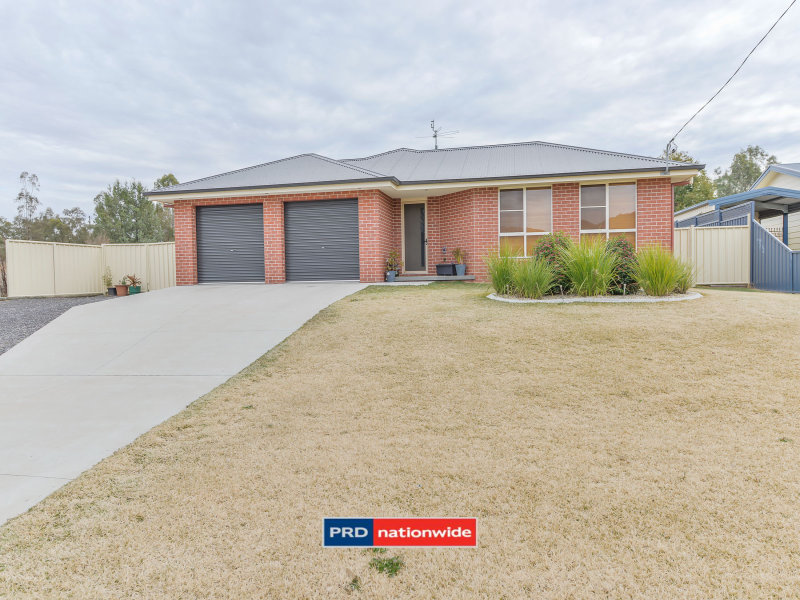 29 Sandy Road, Kootingal, NSW 2352