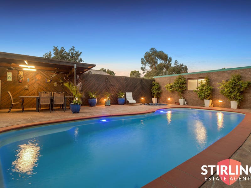 8 Albatross Close, Blind Bight, VIC 3980