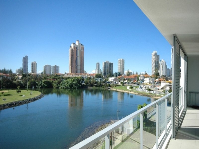 1309 'Freshwater Point' 33 T E Peters Drive, Broadbeach, Qld 4218